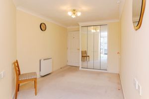 BEDROOM- click for photo gallery